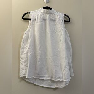 Cloth & Stone Anthropologie White Sleeveless Blouse - S‎